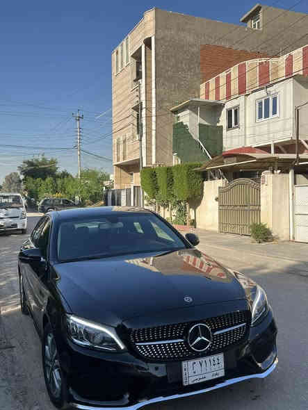 مارسيدس C300 موديل 2018
فول فول الموصفات AMG 
 سیارە ما شاء الله حیل حیل حلوە و جدید
1. بانوراما دبل فتحة
2. بصمه تشغيل 
4. كشنات جلد 
5. كشنات اماميه كهرباء ٢ 
6. شاشه كبيرة 
7. ماوس 
8. شفتات استيرن
9. تحكم استيرن 
10. استيرن كهرباء 
11. مري شفط
12. نظام سبورت + نظام ايكو + نظام نورمال 
13. كامرات ٢ 
14. داخل اسود 
15. دبل كزوز 
16. كروز سرعه تثبيت السرعه 
17. كت كامل AMG 
18. سيدي + بلوتوث 
19. ماشية 50ml
20. محرك ٢٠٠٠ تون تيريو ٤ سلندر 
21. السياره كلش جديده مابيه اي نقص 
22. رقم بغداد 
23. ⁠وارد امريكي (كلين) 
24. ⁠السعر : 26900 وبيهة مجال 
رقم صاحب سيارة ***********
