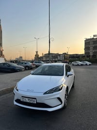 سيل فايف • ٢٠٢٥ • كاميرا وحساسات خلفية