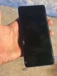هونر اكس واي 9 سي • شاشة مشروخة • علبة وكابل
