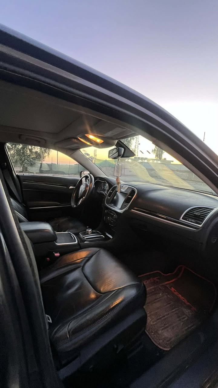 C300
اوباما كرايسلر فول مواصفات موديل  2015 كلين تايتل سياره جاهزة
بانوراما كشنات جلد تدفئة شرط كير ومحرك 
 مكلف بالنشر 
رقم صاحب السياره *********** مكان السياره موصل السعر 210 مجال بسيط
