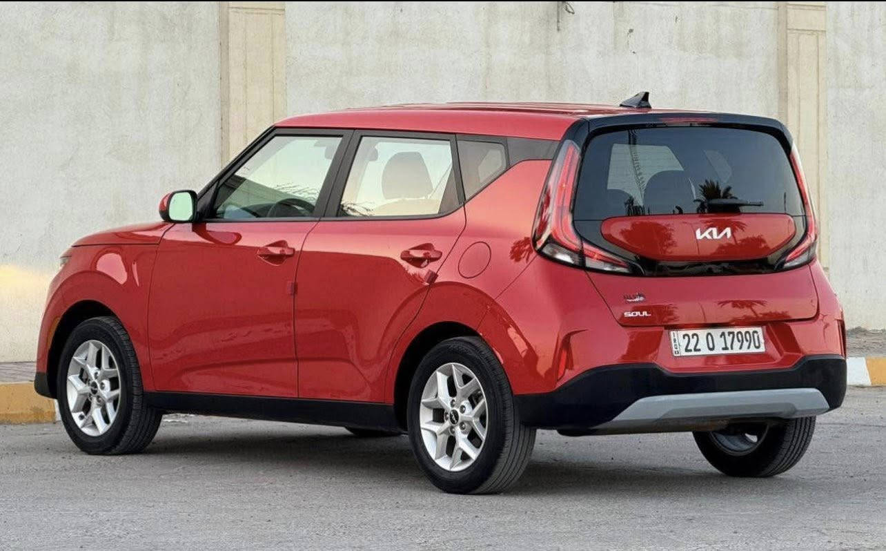 السلام عليكم
كيا صول  2023 مكفوله كفاله عامه شرط السونار 

السياره شبه الكلين ما بيه لا صبغ ولا بارد

ايرباكات مكفوله يعني مبيه ايرباك 

حجم المحرك 2000 دوش 4 سلندر

رقم اربيل بأسمي هزه وسنويه جدد 

عداد دجتل 

تشغيل سويج

شاشه 

كامرا  

تحكم استيرن 

تحديد مسار 

رادار امامي و جانبي

ماشيه 50 الف اجت من امريكا ماشيه 42 يعني مماشيه هنا شي قليل 

معروضه ب 162 وبيه مجال للشراي

اي استفسار الاتصال ***********

مكان السياره بغداد الجديده
