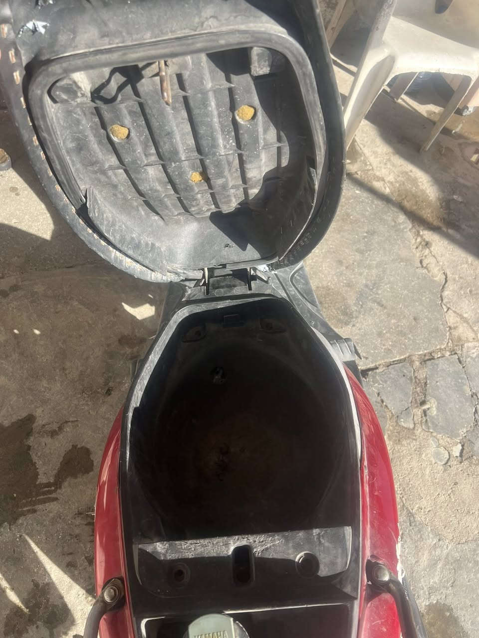 السلام عليكم دراجه ماكس للبيع دراجه يردلها شوي ترتيب 
مكان شارع فلسطين نفس ما موضح بل صوره دراجه قفلها قفلها 300 ***********.
