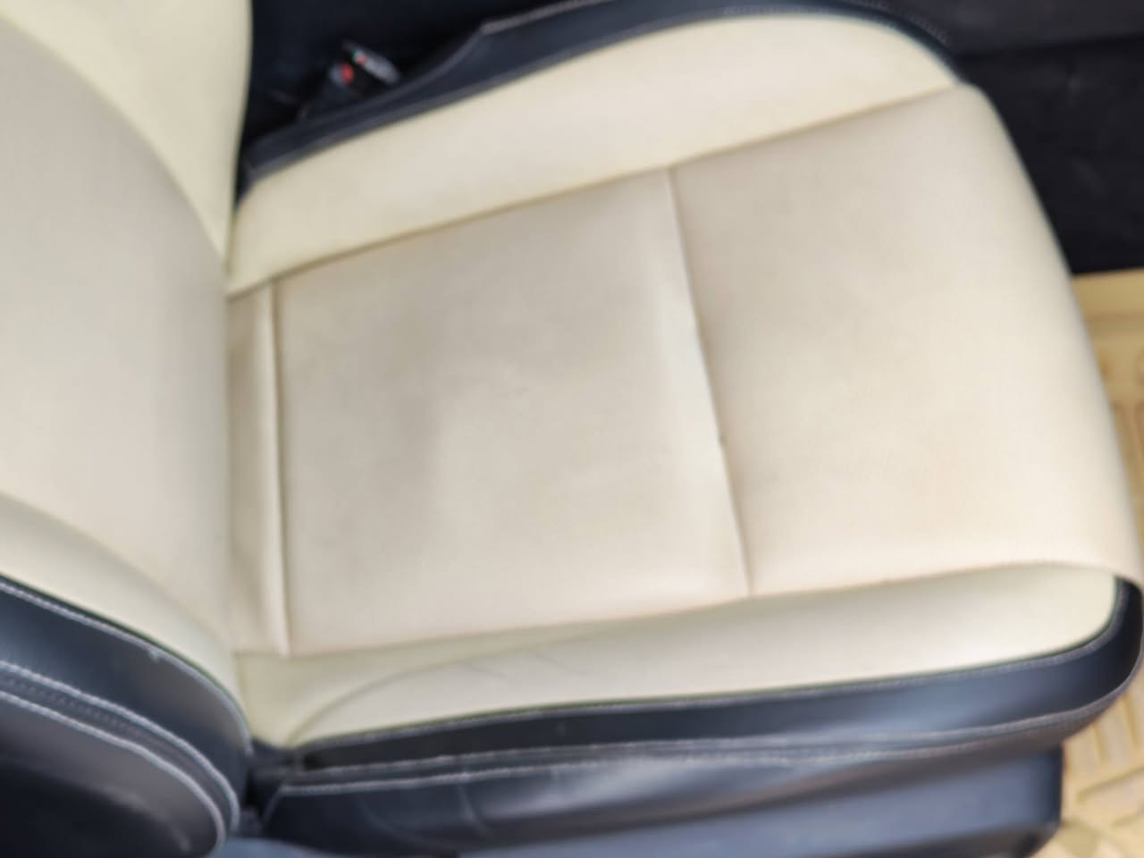 السلام عليكم
دوج جارجر للبيع موديل 2019 مرمز
وارد أمريكي الضرر جاملغ والبنيد محدث جماليه
ماشيه ٩٠ الف رقم بغداد مداور ثاني يوم
كير مكينه مكفولات حداديه جديده وتخم تاير جديد
السياره جاهزه مابيها اي نقص مال جناي
مكاني ناصريه
السعر 170
للاستفسار أكثر ***********
