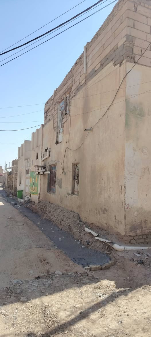 للبيع

بيت ١٠٠م امامي ركن طابقين

بناء قديم يعتبر قطعه

سعر ١٠٠ بيه مجال قليل 

يقع في حي الشهداء قرب جامع المحسن
داخل فرع عرض ١٠م

موبايل للاستفسار ***********
