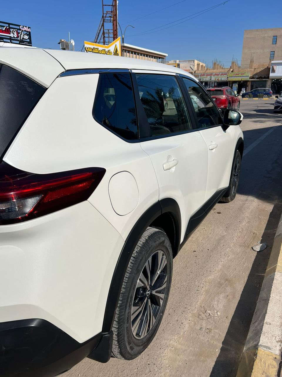 روج 2023
 مواصفات SV 
فور ويل 
3 سلندر
تحديد مسار 
نقطه عمياء 
رادار 
ضرر السياره قبغ الجنطه معدل 
بدون صبغ 
سعر 185 وبيها مجال  
***********
