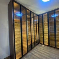 عرض خاص مده 10 ايام بس 😍 ..صار سعر متر دريسك روم (225) الف  ✔️ مميزات ...
