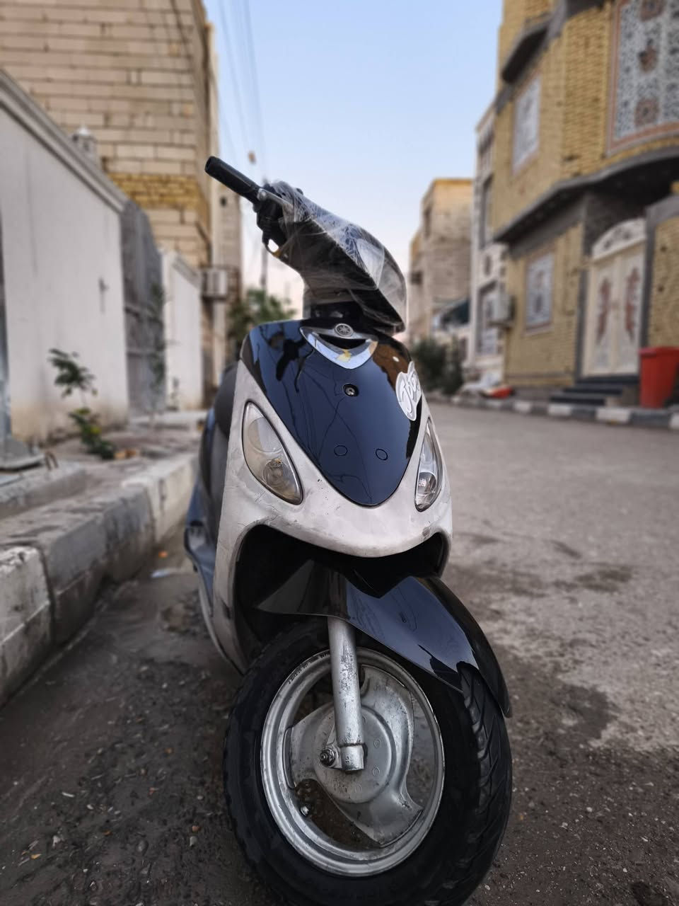 دراجة ماكس منغولي
جاهزه سلف هندر كهربائيات شرط مكينة ناعمة ابد ما تسمعها 
السعر ٤٥٠ مكاني ناصرية حي الشهداء ***********
