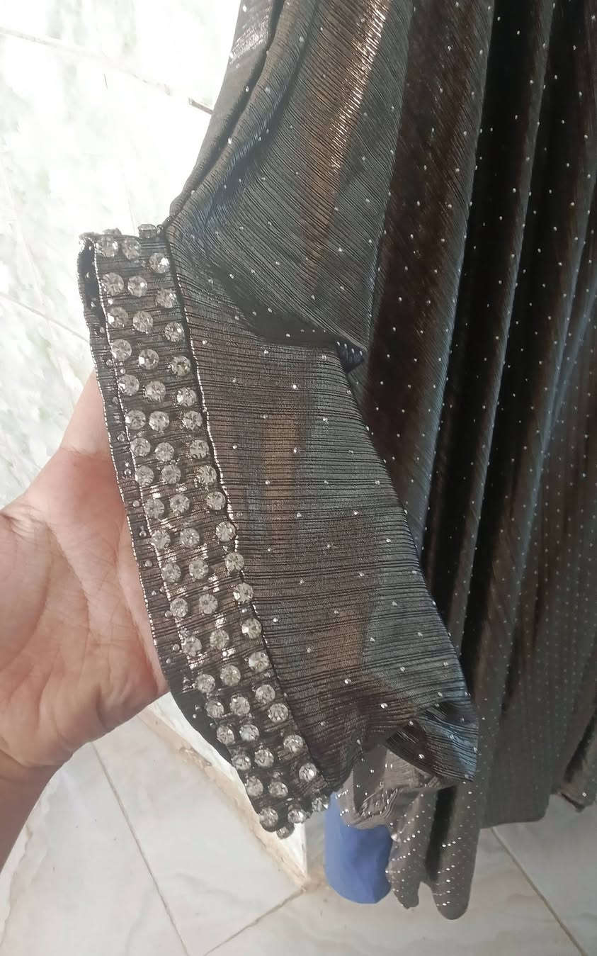 بيع فستان فخم وبيع صايه مع بشتها كامله ومع ربطتها بأسعار كلش مناسبه


**إذا كنت صاحب هذا الإعلان وتريد حذفه لأي سبب، رجاءا أرسل رسالة إلى الدعم الفني**
