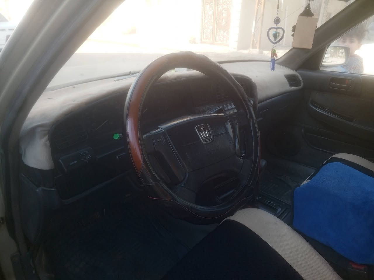 مارك للبيع سياره كفاله من ضربه ونقل جثه والصوليات
مكينه وكير خير كهربائيات كله شغاله سعر 60 وبيه مجال ***********
