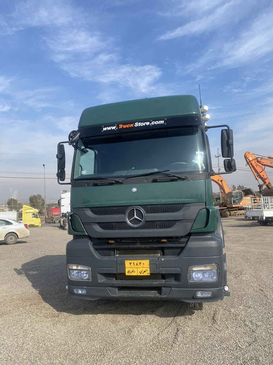 اكسور 2006
اكسور 2006
فول. مواصفات. 
توماتيك. رتايدر. ثلاجة. مبريدة  سبايدر. 
بويلةر 
1843 
سعر 185 ومجال 
معرض. ابراهيم. برايةتي 
واتصاب ***********
***********
