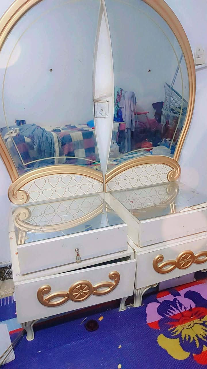 غرفه للبيع نظيفه
سعر 250
رميثه ورا الملعب


**إذا كنت صاحب هذا الإعلان وتريد حذفه لأي سبب، رجاءا أرسل رسالة إلى الدعم الفني**
