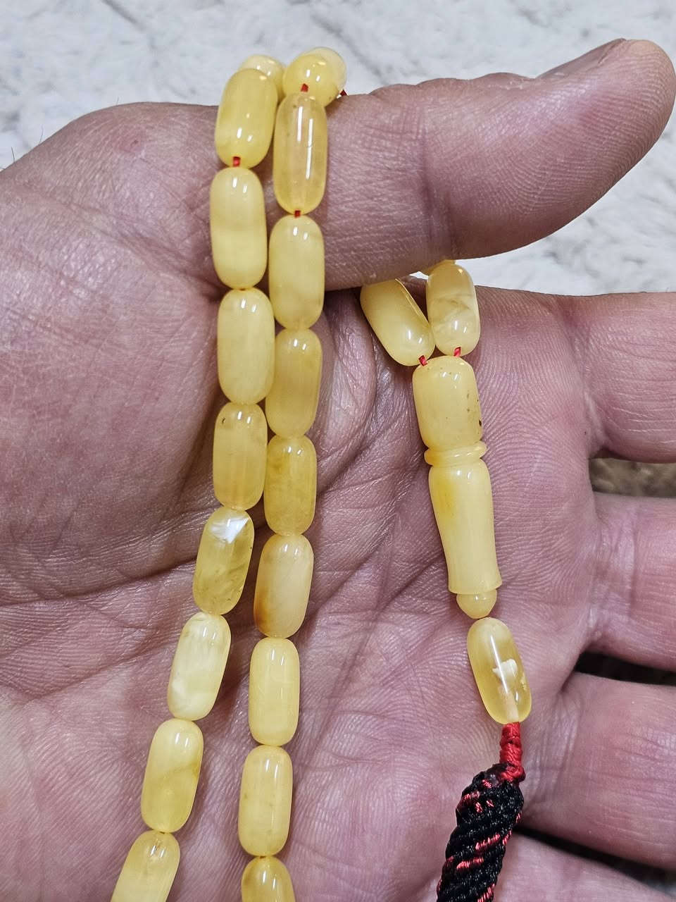 لعشاق النواعم ... لعشاق المسابح الكفيه
مسبحه من كهرب بحر البلطيق الحر الطبيعي الصافي مسبحه جيب او كفيه بجراخه صنوبريه شرط وضمان مدى الحياة بأصالة الخامة لاكبس لاضغط لا مسال لامعالج لاكهرب صيني 
وزن ١٣ غرام ٣٦ حبه قياس ٦×١٢.٨ ملم كركوشه اماراتيه


**إذا كنت صاحب هذا الإعلان وتريد حذفه لأي سبب، رجاءا أرسل رسالة إلى الدعم الفني**