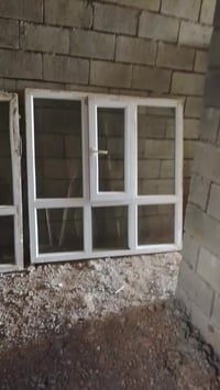 شبابيك البيع  العدد 5 شباك عل 55 بيهن مجال 07829820334