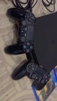 بلي فور • ٥٠٠ جيجا • ٥ ألعاب