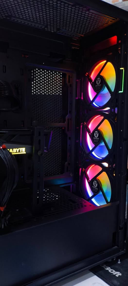 السلام عليكم بيسي للبيع المواصفات بالصور السعر 850 وبيهة مجال بس كيس  مكاني حرية ***********
