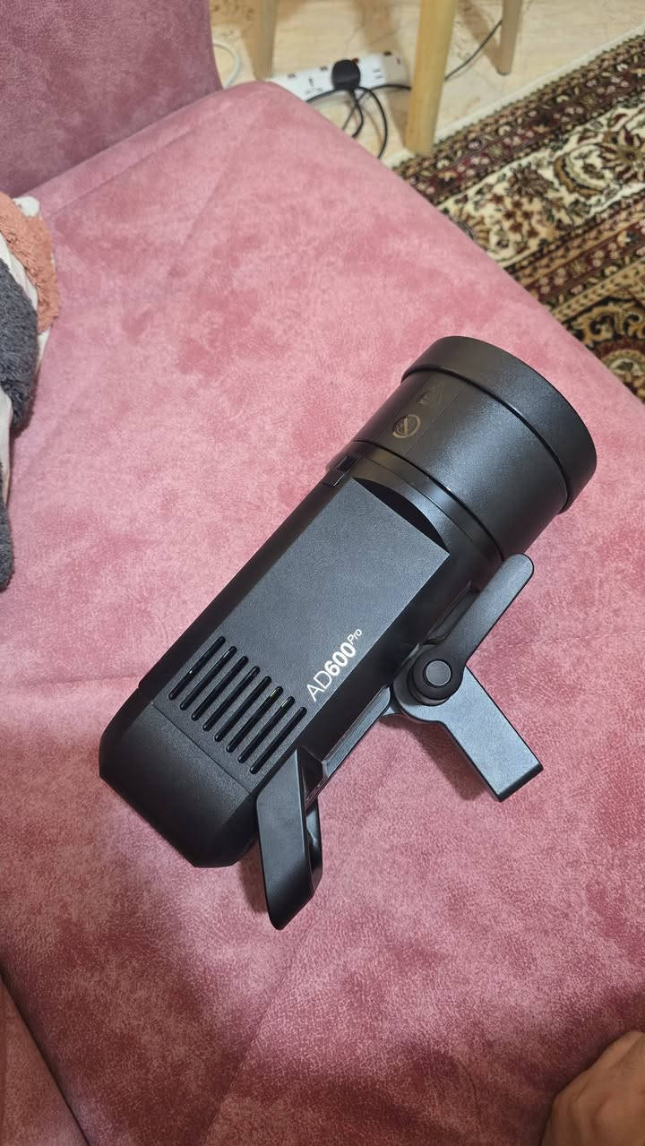 Ad 600 pro نظيف جدا ناقصه فقط بطارية ابيعه بدون بطارية البطارية مالته بسبب انو تاركه واكف
تريكر سوني x2 
سوف بوكس بيوتي دش ماركة حجمه 85 جدا نظيف 
كامرا سوني sony a7riii نظيفة جدا 
عدسة سوني ٨٥ mm زايز فتحة ١.٨ 
عدسة سوني ٢٤_٧٠ زايز فتحة ٤
سوفت بوكس اضاءة تصوير منتجات 
جنطة كامرا كبيرة ظهر عسكري 
جنطة كامرة حجم صغير 
كل عاي الغراض متوفرة للبيع وبحالة جدا نظيفة 
Ad 600 pro نظيف جدا ناقصه فقط بطارية ابيعه بدون بطارية البطارية مالته بسبب انو تاركه واكف


**إذا كنت صاحب هذا الإعلان وتريد حذفه لأي سبب، رجاءا أرسل رسالة إلى الدعم الفني**