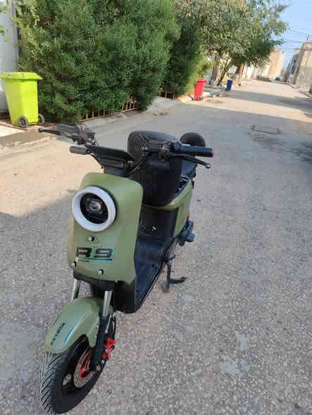 السلام عليكم
دراجه شحن R9 موديل 2025 للبيع 💐💐 نظيفة جدا جدا 
البطاريات 100%
 فول مواصفات 💐💐
✅ Mp3 بلوتوث
 بطاريات عدد 5 اصليه✅نظام R رجوع الى الخلف ✅شاشه دجتل نظام الحديث مو القديم ✅ ✅تحديد اعطال 4 سرع ✅بريكات هيدروليك قويه جداا ✅السرعه القصوى70KM
✅جهاز انذار ضد السرقه
✅ملف 1200
✅لايت LEDزنون 
✅اشايرامامي خلفي 
✅دبلات 2امامي هايدروليك والخلفي غازي
✅السعر المطلوب ٥٢٥ الف وبيها مجال بسيط
مكاني كربلاء المقدسة طريق بغداد عمود ١٤٧
هاتف ***********
