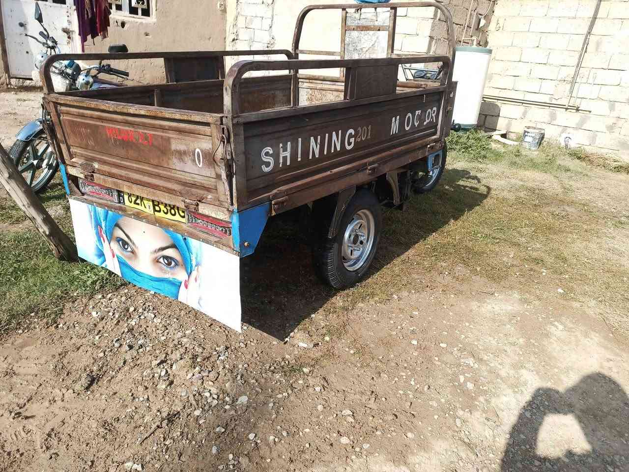 ستوتات ابلاديه ام الطير اوراق اصليه مو شمالية +كهربائيات كلهة  شغاله مكفولة من كلشي
رقم الهاتف ***********
