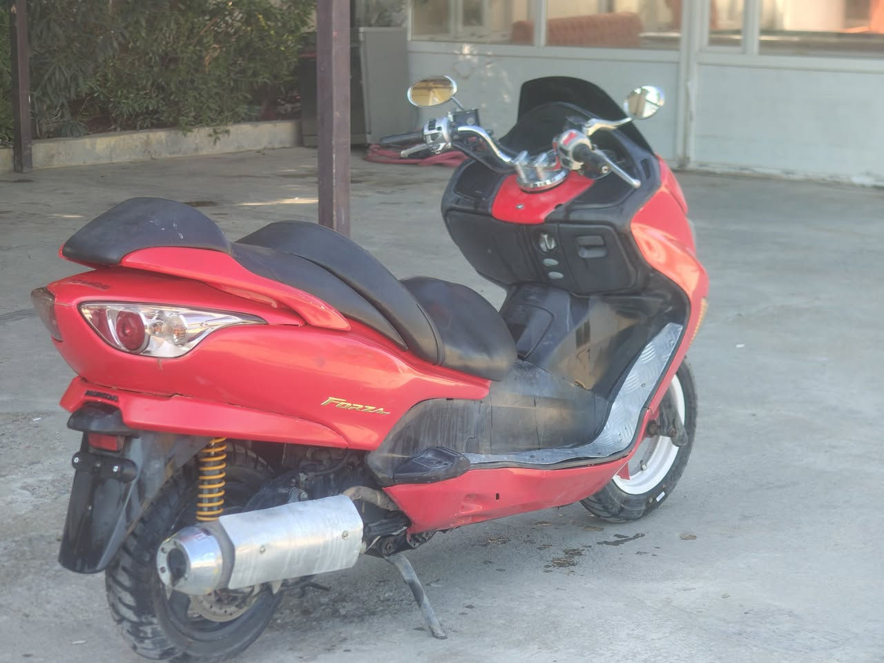 فورز 0/9 كرستال للبيع او مراوس نقص بس جاملغ امامي واتساب
*********** ديالى المقداديه
