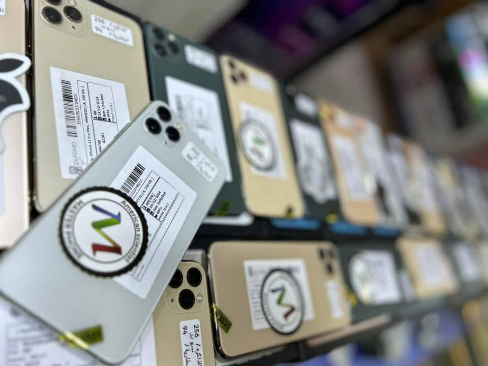 السلام عليكم 
#عروض_ماستر_فون✨ 
تفليش الأسعار #جملة__مفرد
يوجد توصيل كافة محافظات العراق 

#ايفون_11_برو_ماكس ✓

كل الاجهزة  وتر بروف ضد الماء💯
ضمــــان الفحــــص : 15 يوم (استبدال).
ضمان الشركة : سنة كاملة (سوفت وير).

——————👇🏻السعر 👇🏻——————

#ايفون_11_برو_ماكس 🔥
ذاكره 256 نضافه فول 💯
سعر 385 ألف فقط مع الهدايا 😌

#ملاحضة مهمه تثبيت حجز كارت 5 
ينكطع من سعر التوصيل.
—————————————————— 
هدايا  مجاناً وتدللون علينا 🎁
عليك تختار الجهاز وعلينا ندلع جهازك 🔥
كارتون-كيبل شحن -مع-حافضه -مع
-لاسق شاشه - كل هاذ مجاناً وتدللون علينا ✨

ارخص_الاسعار_يمنه_وبس 💯

يوجد لدينا نضام أقساط الى حاملي كي كارد
الرافدين فقط .

كميه قليله يعني لو تلحك لو تعذرني 🙂

العنوان :كــربـلاء / شارع العباس ع داخــل 
سوق العلاوي مجــمع سـوق المــهـدي 
مــاستر_فـــون للاستفسار مراسله الصفحه .


**إذا كنت صاحب هذا الإعلان وتريد حذفه لأي سبب، رجاءا أرسل رسالة إلى الدعم الفني**