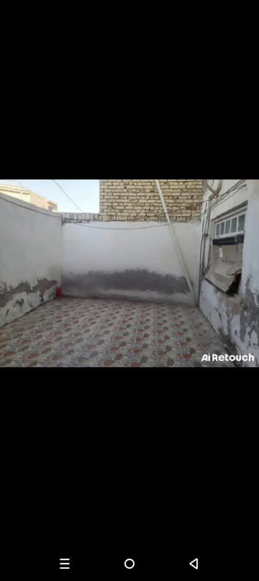 بيت للبيع قرب فلكة الجمعيه شارع مدرسة ضفاف العلم الابتدائية مساحة البيت 145ونص متر مطلوب عالمبادره 68 مليون و باليد 65 مليون وبي مجال  ...
متكون من طابقين الطابق الأول يتكون من غرفتين وهول ومطبخ وصحيات وصاله كبيره والطابق الثاني يتكون من غرفه ومطبخ وسطح فقط أرضية الطابق الثاني تتكون من الاسمنت .
للاستفسار الاتصال بالرقم ***********
