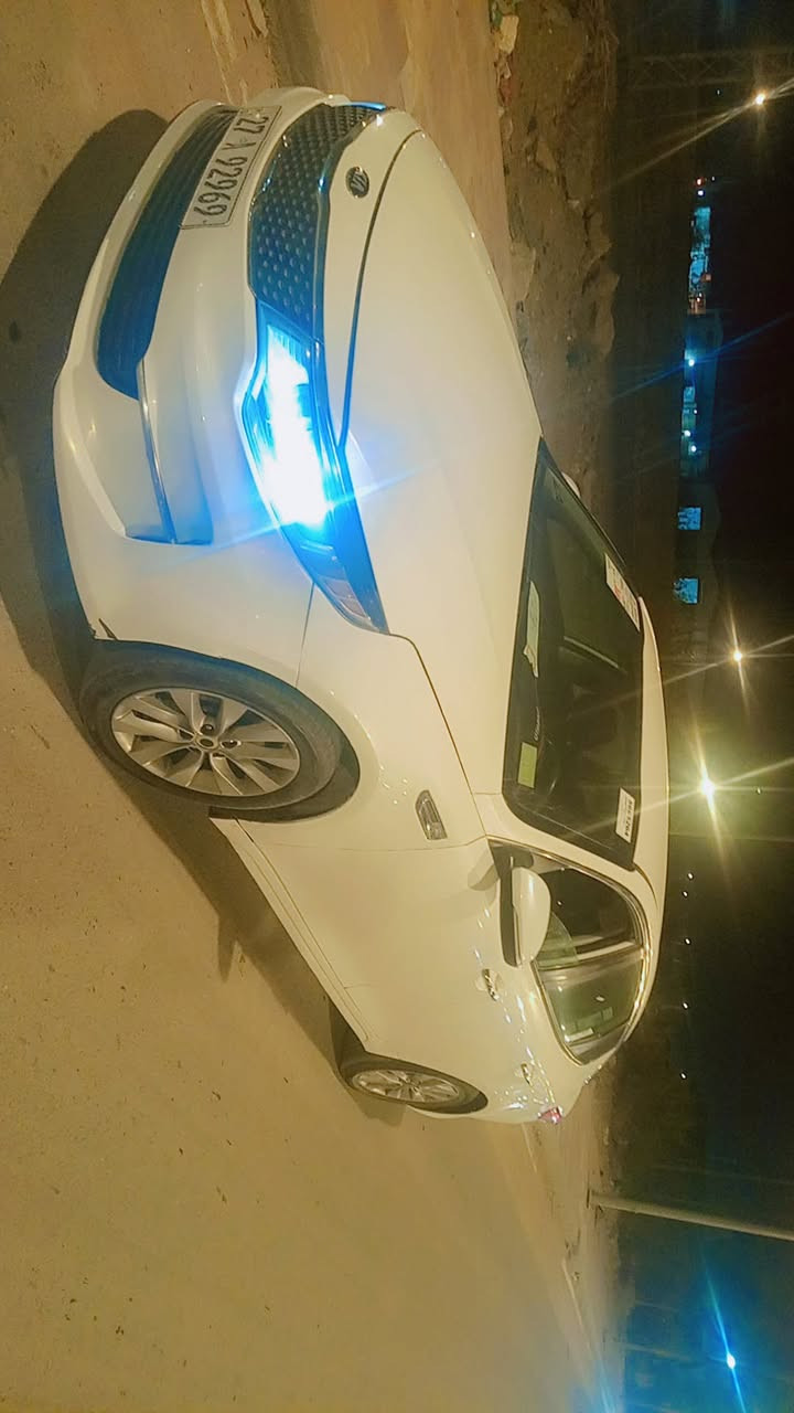 اوبتيما 2017 مريكي بيهه بنيد مبدل وجاملغ مصبوغ مكينه 2400 ماشيه 140 رقم ذيقار جديد بسمي هوه جديده سياره جديده مال جناي كشرهه صافي من الشخوط السعر 120 مكاني ناصريه ***********
