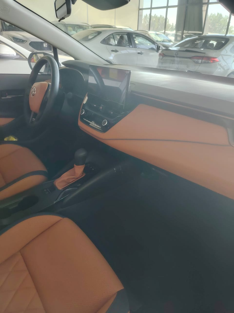 إعلان 📢 فول مواصفات تويوتا كورلا كروس موديل 2025 زيرو داخل قرميدي مقاعد ودشبول والأبواب طلب خاص بلادي من الشركة المواصفات الأهم:✅ محرك 2000 سي سي – 4 سلندر هايبرد ✅ دفع أمامي + ناقل حركة CVT✅ أربع كاميرات نظام تسجيل مع الخزن بزاوية 360 درجة لرؤية شاملة✅ جنوط قياس 17 إنش✅ مصابيح أمامية LED✅ دخول وتشغيل بصمة (عدد 2)✅ إشارات على المرايا الجانبية✅ تحكم كهربائي كامل بالنوافذ✅ مقعد السائق كهربائي + مقاعد جلد✅ تبريد أمامي وخلفي✅ فتحة سقف (سلايد) بانورامية✅ نظام مراقبة ضغط الإطارات TPMS✅ نظام رادار أمامي ومثبت سرعة✅ أنظمة سلامة متقدمة:• نظام تحذير التصادم الأمامي• نظام التوقف التلقائي• نظام تحذير الخروج من المسار• نظام البقاء داخل المسار✅ بلوجكترات + نظام ABS✅ منافذ USB-CC
بغداد- مدينة معارض البياع -الشارع المميز- مجاور سونار البياع📍
لاستفسار يرجى الاتصال على الرقم:
☎***********
☎***********
