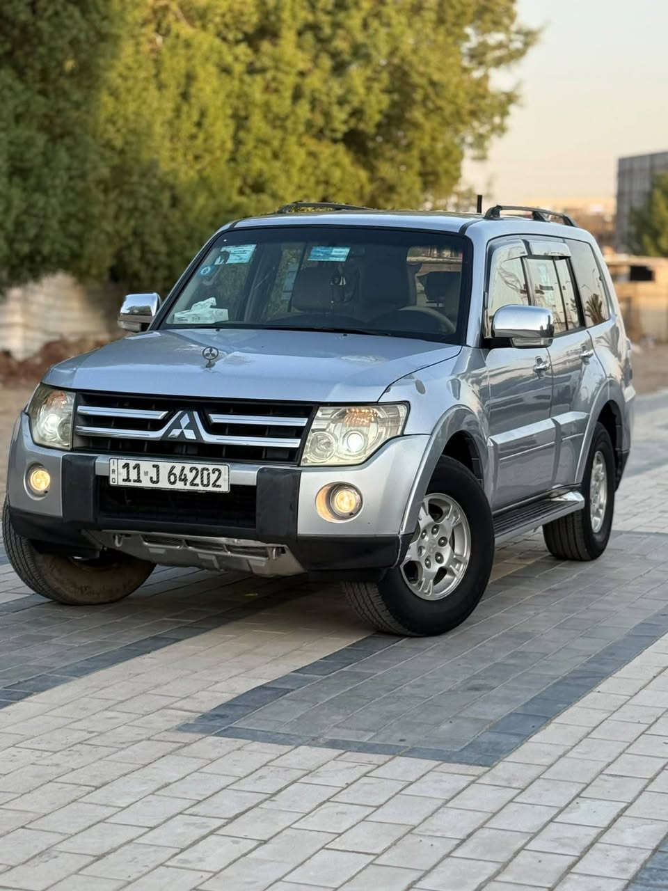 سلام عليكم باجيرو 2008 رقم بغداد دولي بسمي تحويل مباشر حجم المحرك 3500 مكفوله عله واضع الشركه معروفه خليجي السياره جديده مال جناي فورويل      دتفئه تبريد  اشارة بل مري شفط تحكم ستيرن ثلاثا جها   تبريد ثلاث قطع حساسات خلفيه زاد ثلاجه تخم تاير كير مكينه حداديه خير من الله سياره جديده سياره كفاله من ضربه كفاله من صبغ كفاله من تبديل وبل عافيه على يااخضه سعر     110  مكان بغداد رقم ***********
