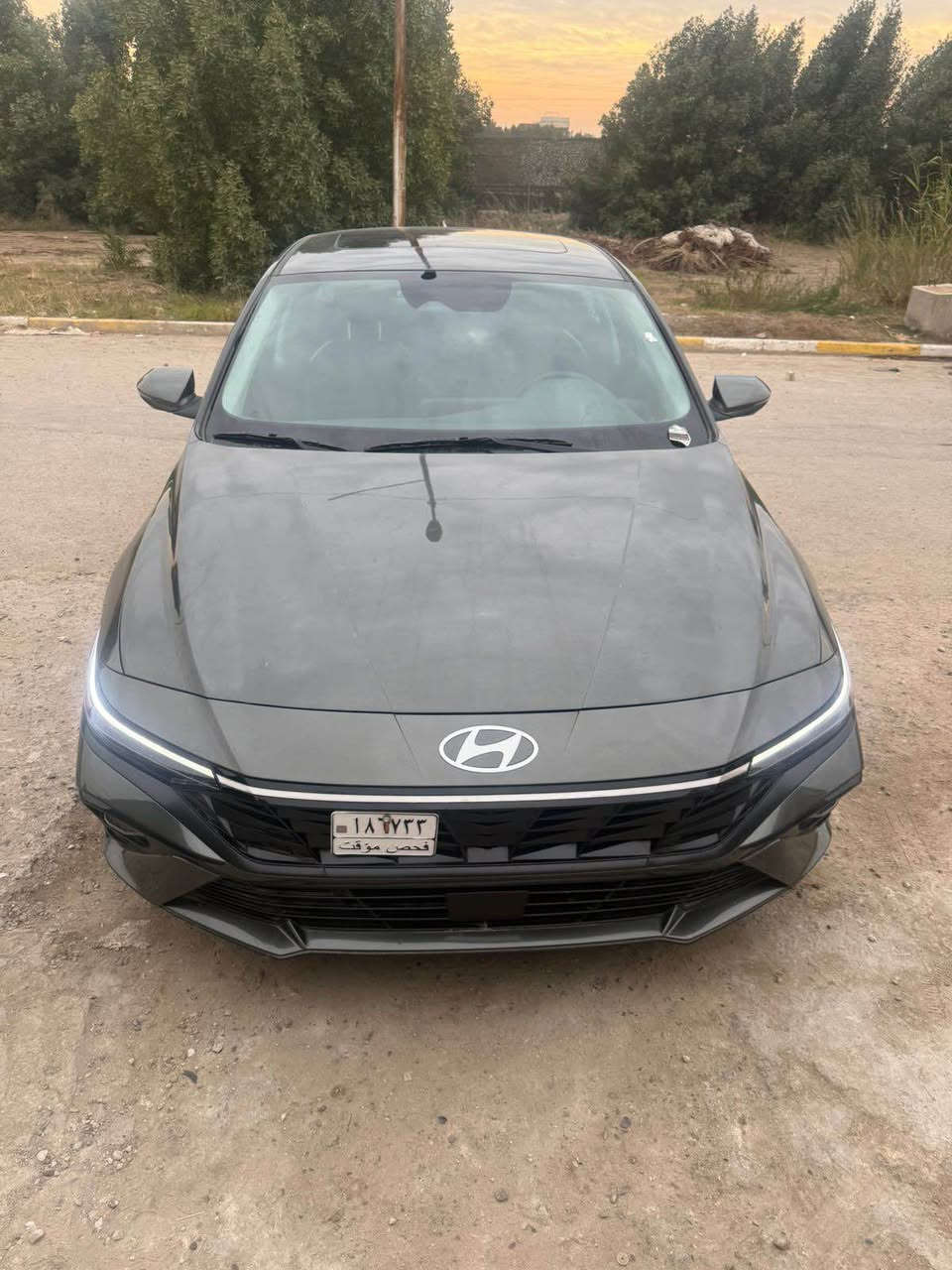 النترا هايبرد لمتد اعلى فئه بهذا الموديل 2024 وارد امريكي حادث بسيط وبدون ايرباك ايضا لون سلفر ميتاليك الجديد 🔘

المواصفات لمتد اعلى شي موجود بالهايبرد :-

🔘فتحة سقف سلايد طكتين 

🔘سستم صوت من شركة Bose 🔊الالمانيه + دمام مع امبليفاير

🔘داخل لونين اسود كشنات ومطعم دشبول رصاصي

🔘لد امامي + لد خلفي 

🔘دشبول متصل + لد ليزري مخفي مع اناره مخفيه اكثر من 64 لون 🌈

🔘لايت زنون 3 عدسات بلادي مع حاجب لد نهاري 

🔘بصمه تشغيل وايقاف السياره عن بعد 

🔘حساس امامي + حساس خلفي 

🔘كامرا دواره + حساس 360 درجة

🔘اوتو هولد 

🔘مود درايف 

🔘اربع مودات قيادة

🔘سايد بريك كهرباء 

🔘كشنات جلد اسود 

🔘كشنات حار + بارد 

🔘رادار امامي + رادار جانبي + رادار خلفي

🔘صندوك ذكي عند الاقتراب 

🔘يدات بوب لمس للبصمه فتح ذكي عند الاقتراب

🔘نظام ترحيب للسائق مع انارة 

🔘تبريد منفصل مع مناخ منفصل للسائق والراكب
 🔘  للتواصل *********** 
🔘 مكان السيارة بغداد البلديات بغداد, العراق
