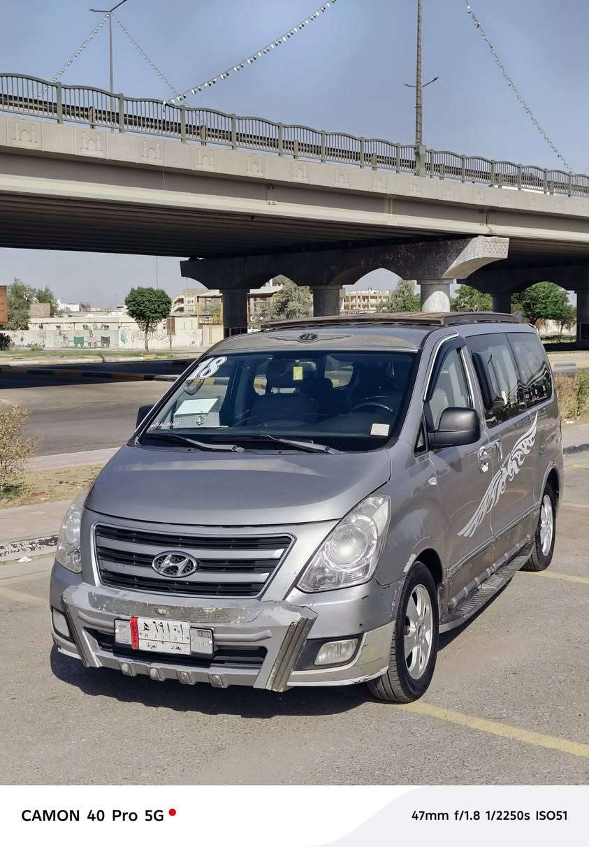 سيارة ستاركس للبيع رقم بغداد بأسمي 
  موديل ١٨ اصل ١٦ 
السعر ٢٢٠ 
لتفاصيل عن السيارة ***********
