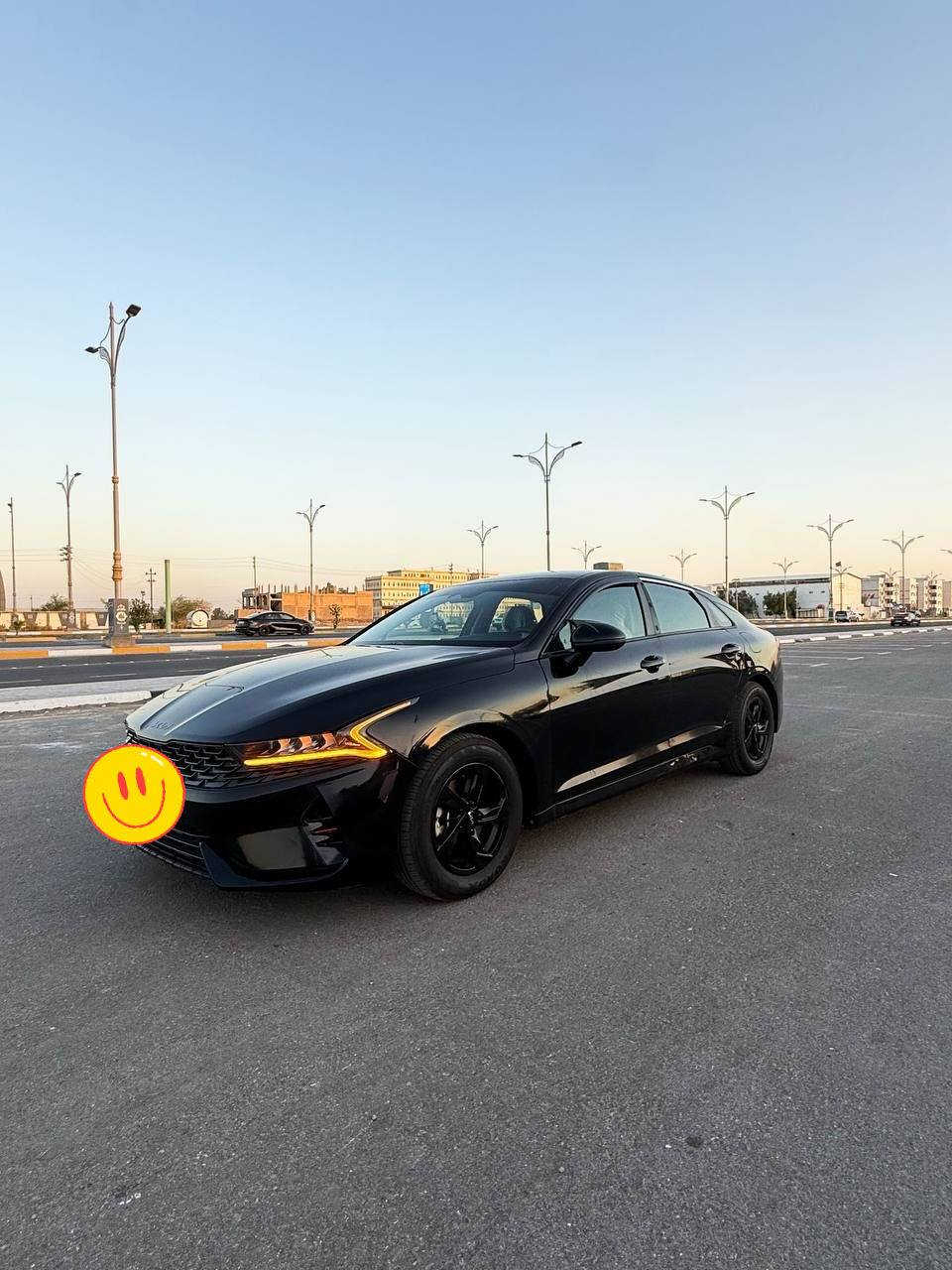 سلام عليكم
كي فايف 2023
رقم بغداد معوقين
للبيع والمراوس 
حادثها بيبان ثنين فقط نفس تبديل نفس الون 
مكان السيارة كربلاء حي الحسين 
***********
