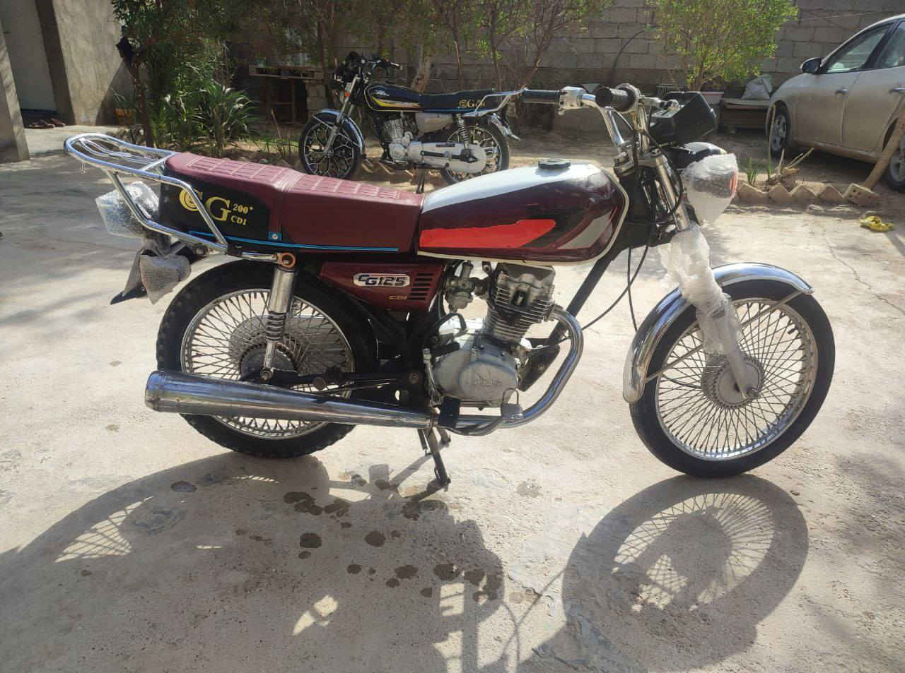 سلام عليكم
نامة ٢٠٢١
مكاني ديالى جلولاء 
سعر ٣٢٠ وبي مجال قليل 
مكلف بل نشر 
***********
