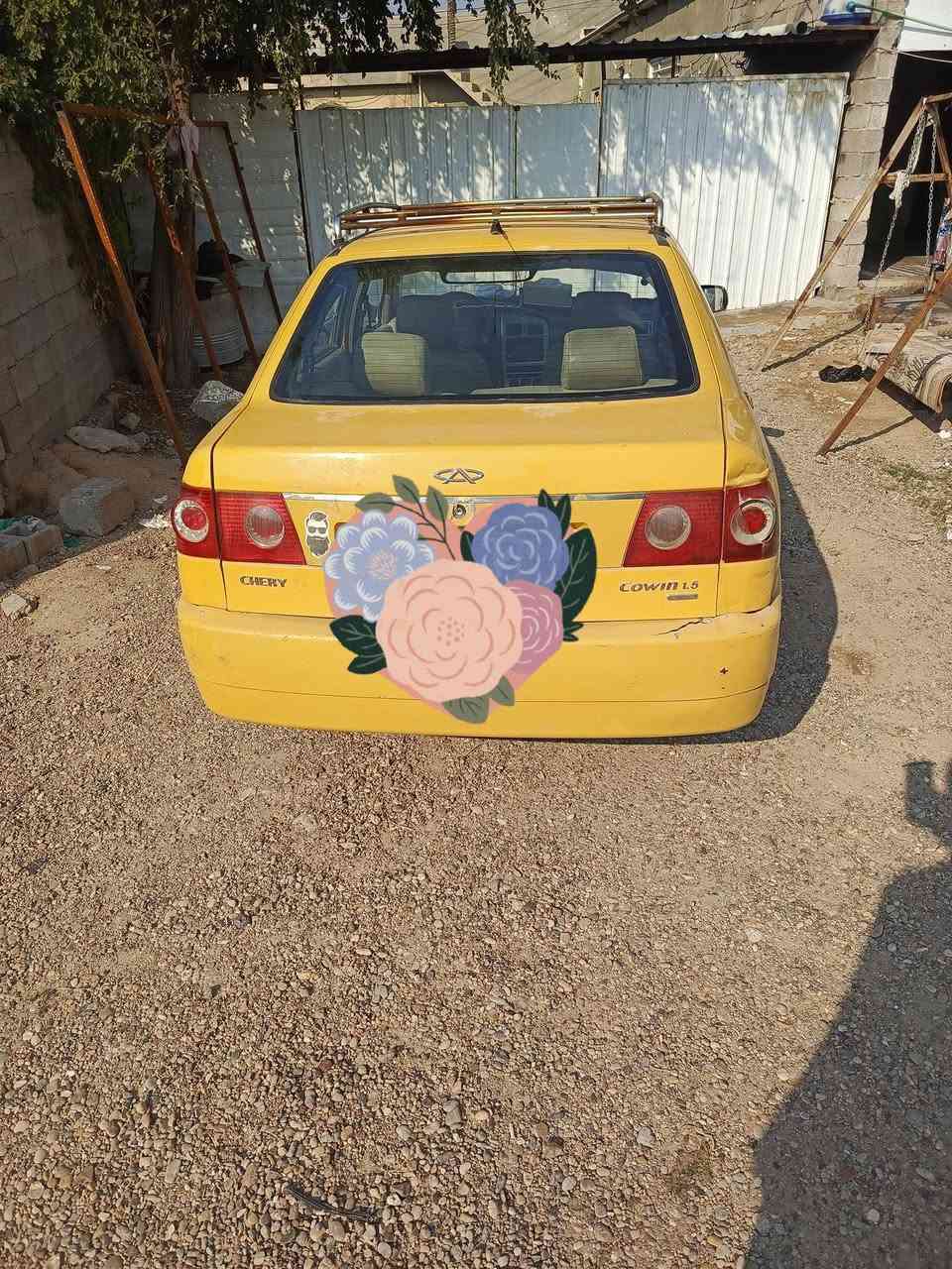 السلام عليكم شيري اكوين2010
سياره مانغصها اي شي  محوره. كير ومحرك  كورلا وتماتيك
السياره خير من الله. السعر 37وبيه مجال قليل حك الجيه  العنوان بغداد ابو غريب 
***********حسام ابو ادم
***********
