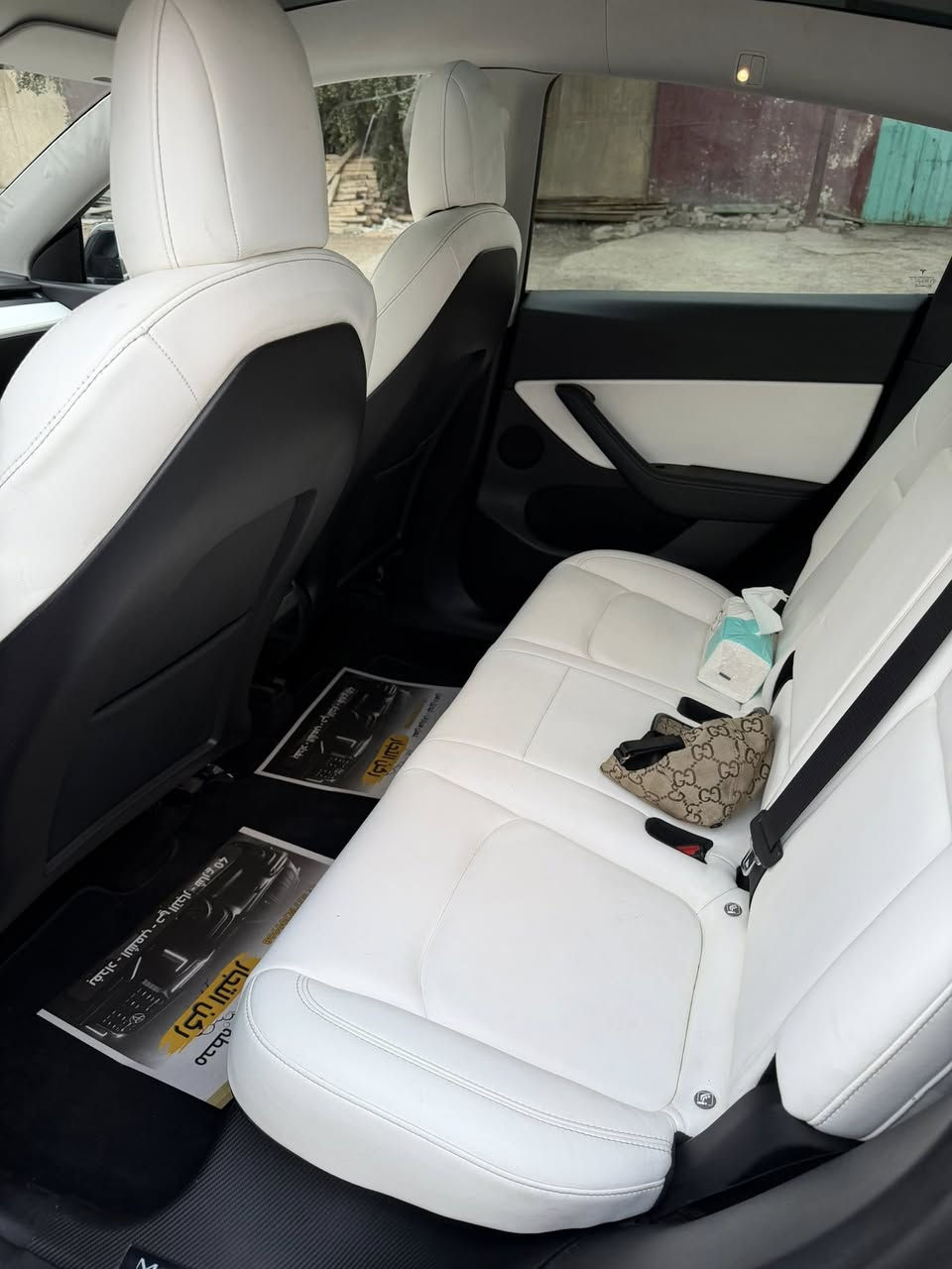 تيسلا y 2022 مواصفات Yبيفرمونس الصاروخ 600 حضان
للبيع او مراوس السعر 205 
السياره جديده  تخم تاير جديد عدد المقاعد 5 راكب 

اللون الخارجي اسود داخل ابيض 

الضرر : جاملغ خلفي وجاملغ امامي وبالعراق صار حادث دراجه نصبغ جاملغ ثاني وباب والتكمه بيهه رصعه

ماشيه 80 ألف الاضافات بطارية حجم 83k واط

محرك كهربائي بقوه 600 حصان نظام دفع رباعي 4*4 

داخل ابيض سقف بانوراما زجاج شاشة كبيرة حجم 15 بوصة

كاميرا خلفية حساسات خلفية كاميرا امامية

حساسات اماميه كاميرا جانبيه 

كراسي كهرباء جلد كراسي كهرباء كراسي مدفية

رادار امامي رادار خلفي رادار جانبي

مانع تصادم محدد مسرب كاميرات عدد 8 

حساسات جانبيه مثبت سرعة

كاميرات محيطيه 360° 

تحكم بالسياره عن طريق الشاشة

نظام قيادة آلية Auto Pilot

عداد ديجيتال

• تشغيل تلقائي ومربوطه تطبيق

• نظام قيادة ذاتية Full Self drive

• نظام (RCTA) للتنبيه عند الرجوع للخلف

• نظام (RSA) لكشف لافتات السرعه للطريق

• نظام (PSC) الرادار الذكي لمنع الاصطدام 

• نظام (LTA) لتحديد المسار على الطريق

• تشغيل عن بعد

• الدخول الذكي

• نظام ترفيهي كامل متكامل يحتوي على ( YouTube / WhatsApp / Tik Tok / Netflix)

• Wifi

• GPS

• MAPS

• Bluetooth

• AUX

• USB

• أوامر صوتية voice commands

• اضوية امامية LED

• اضوية خلفية LED

• كشافات ضباب LED

• إنارة امامية زنون Full LED

• إنارة امامية Auto 

• موري ديجيتال 

 . ويل 21 بيفرمونس اصل 
للاستفسار اكثر اتصال او واتس 
***********
