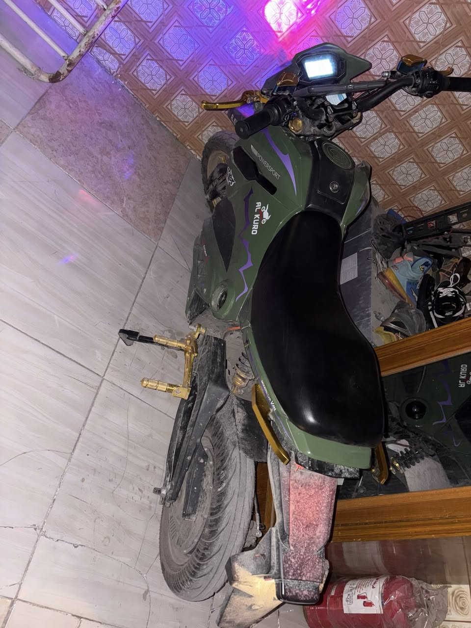 دراجة قفاز ٦ بطاريات مابيها عطل سعر ٩٠٠ مكان حي اور


**إذا كنت صاحب هذا الإعلان وتريد حذفه لأي سبب، رجاءا أرسل رسالة إلى الدعم الفني**