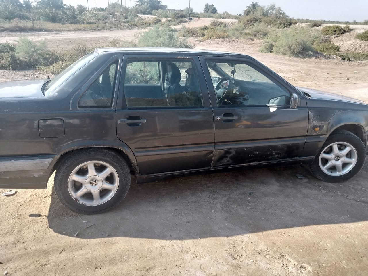 سلام عليكم سياره فالفوو للبيع مكان سوك شيوخ ***********
