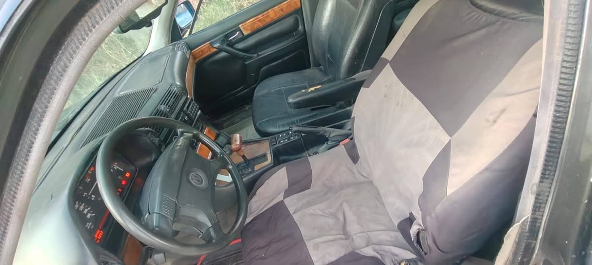 يا الله سلام عليكم بي إم 740 v8 كير ومكينة مكفولات تخم تاير صدر تعبان كهربائيات شغالة يرادلهة شوية ترتيب السعر ٣٤ وبيهة مجال ***********اتصل وتدلل
