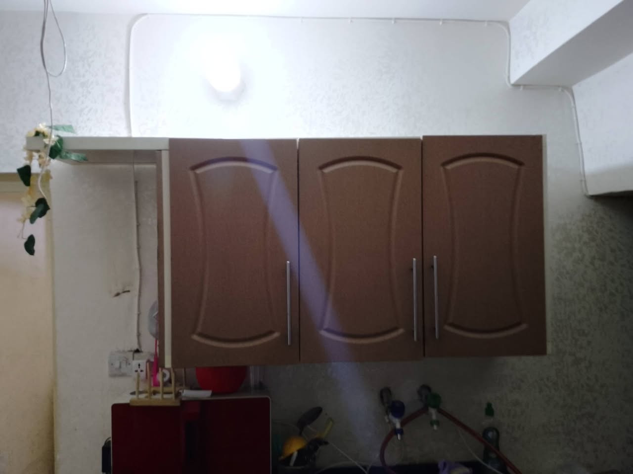كاونتر 4قطع نضيف للبيع وثلاجه وطباخ وغساله اتصال هاتفي ***********
