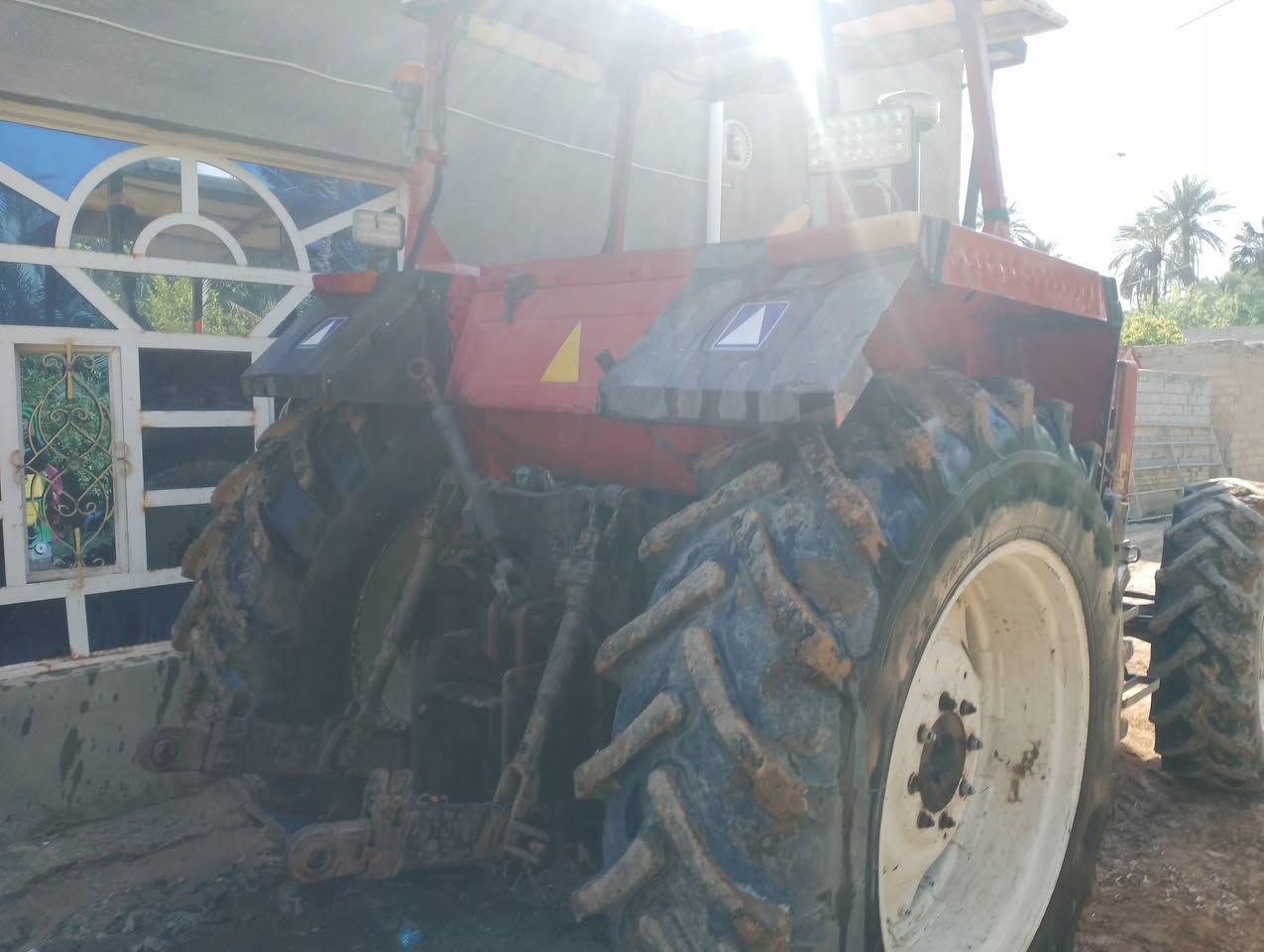 مكينة 115 كشف صدامي مكينة 140 تخم تاير جديد باتري وكهربائيات جاهزة للشغل كير واكسن شركة مامفتوحات للبيع  والمراوس السعر 22 وبيها مجال الاتصال بالرقم *********** واتساب
