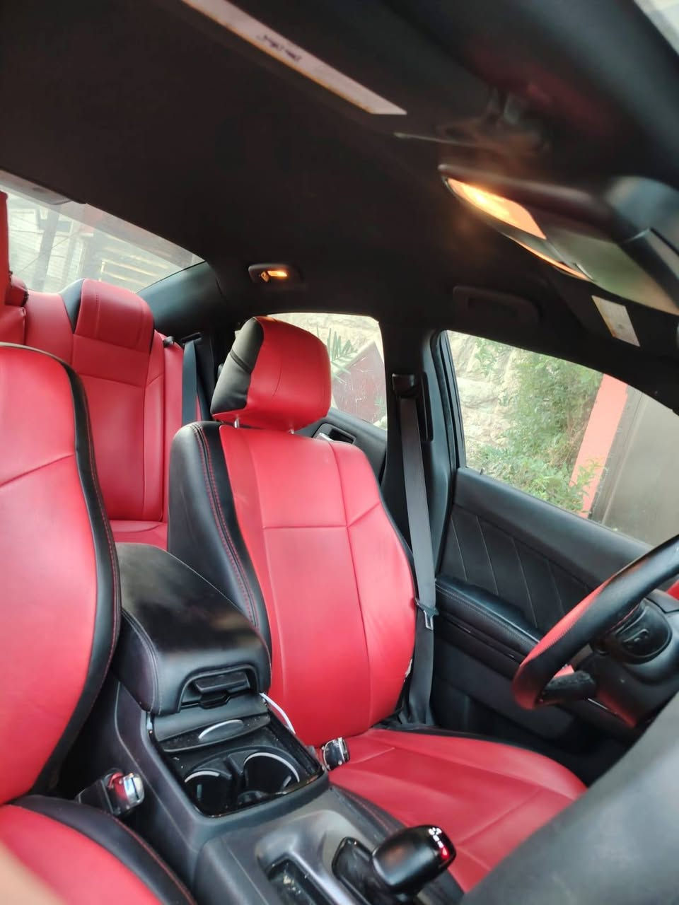 جارجر sxt 2020
كلين تايتل

ماشيه 50mi

لون نفطي
رقم دهوك الجديد 

بيها بارد بالجاملغات الكدام اربع أصابع 

رقم *********** موصل, نينوى
