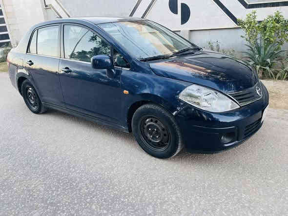 من رخصة الادمن المحترم 
نيسان فيرسا 2008 رقم بغداد مشروع وطني صبغ قطعة فقط مكينة گير حدادية صدر تبريد السيارة جاهزة من كافة النواحي 
السعر 77
للاستفسار ***********
