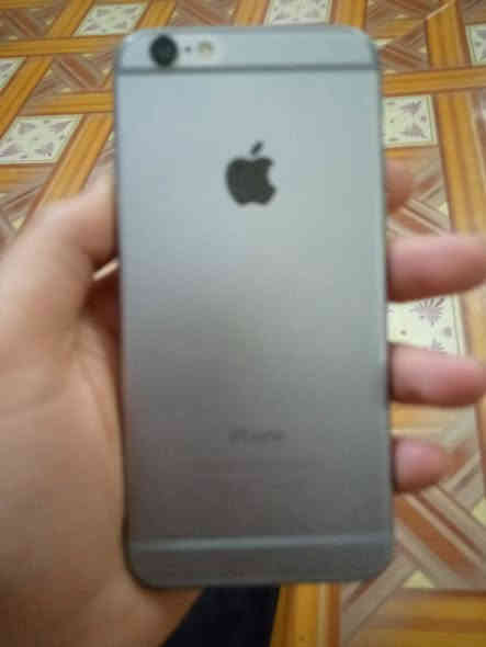 ايفون 6 جهاز مكفول من كل عطل فقط بطارية مبدل واصلية  شحن تكنيكك اتصال كاميرات كله شغال السعر 40 العنوان البصرة الاتصال ***********
