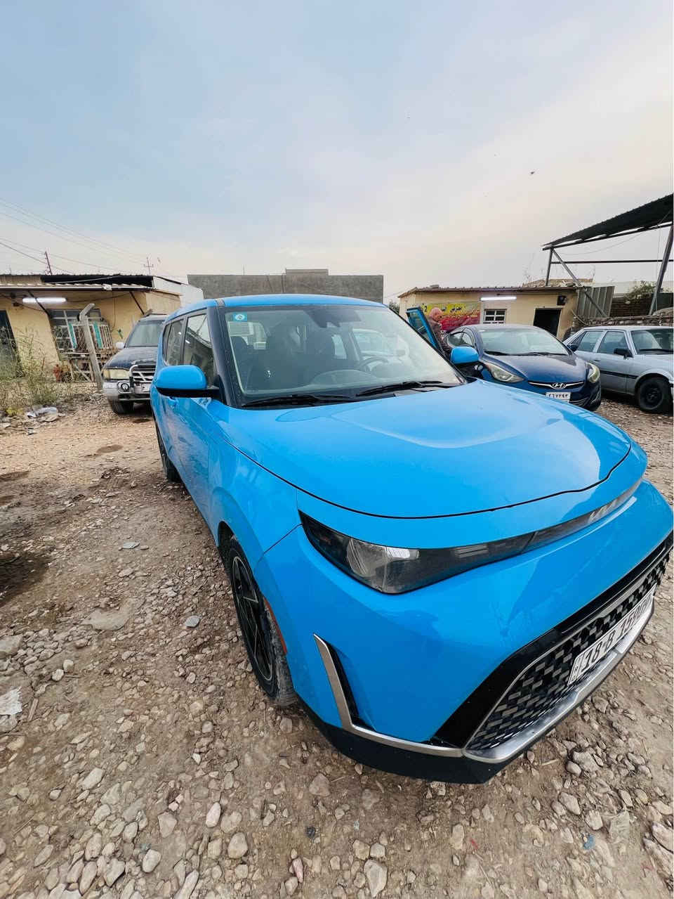 سلام عليكم
كيا صول ايكو داينمك اعلى فئة يعني فول مواصفات  رقم بابل دولي بأسمي موديل 2023
- السيارة ماشية (35)حقيقي 
- السياره قطعتين صبغ 
-حساسات خلفيه مع كامره 
-تشغيل عن بعد
-فتحة + بصمه 
-ستيرن جلد 
-تدفئة كشنات 
-تدفئة استيرن 
-مكينه 2000 دوش  
-كشن السايق كهربائي 
-گير مكينه حداديه جاهزه  
-ويل oكب كروم 
-بك لايت لد 
-شحن لاسلكي 
-سستم صوت  
-شاشه كبير
 -كامره  حساس
-نقطه عمياء
-تحديد مسار
-انظمة قيادة (نورمال -سبورت)
سونار بيه الي يحب يتفضل واتساب ادزه اله  
السعر: (150) بيع مستعجل ترهم مراوس 
مكان السيارة: بابل 
للاستفسار ***********
                *********** هاشمية, بابل
