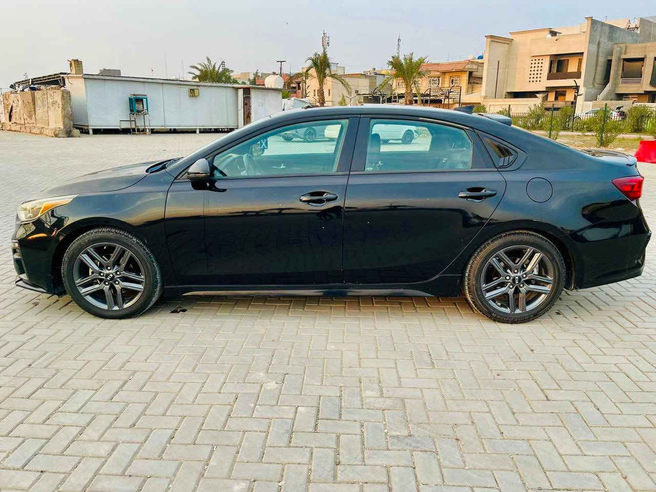 السلام عليكم ؟ بيع مستعجل 

فورتي جيتي لاين Forte GT Line 2021
ب اسمي 

السعر : 128$  وبيه مجاااال 

اتصال :  ***********

فول مواصفات 1/1 للاخير 
بصمة + بصمة ابواب
تشغيل عن بعد 
فتحة سقف سلايت روف 
ستيرن سبورت D ومختوم Gt line 
كشنات حظن + مختمة Gt line
كشنات جلد + مخمل البلاديات 
كشن السائق كهرباء ⚡️ 
فول تحكمات ستيرن
رادار امامي +رادرات جانبية 
تحديد مسار + نقاط عمياء 
توقف ذاتي عند الاقتراب
شاشة كبيرة + كاميرا خلفية دوارة
ويل كب سبورت البلادي مال Gt line 
‏LED داخل اللايت بلادي
اشاير بالمري
مود درايف ( نورمال - سبورت - سمارت )
حادثه السيارة بنيد + جاملغ فقط
كما موضح بالسونار 

بغداد
