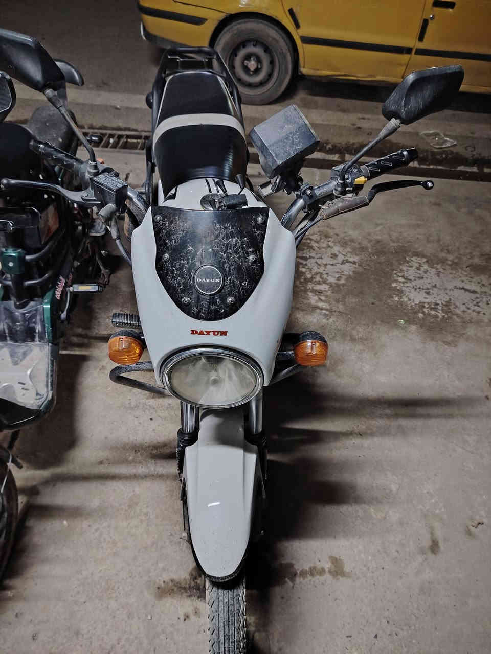 دراجه دايوان مرقم موديل 2023 السعر مليونين ٤٠٠ العنوان بعقوبه بهرز رقمي ***********
