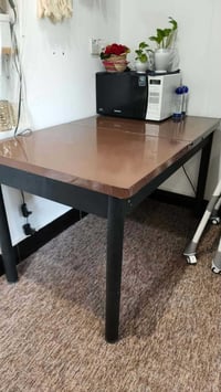 طاولة • ٢٥قطعة