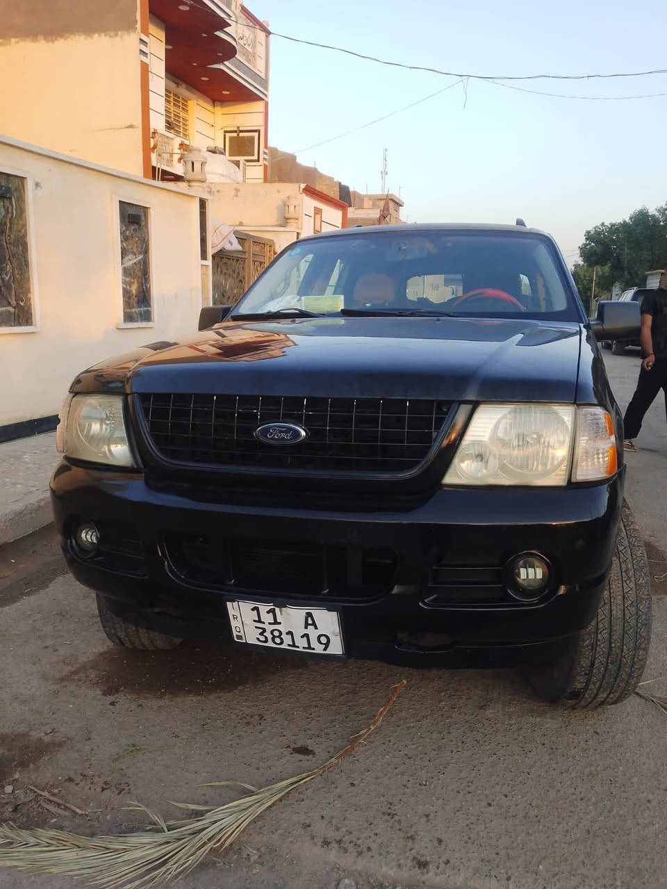 سلام عليكم فورد اكس بلوره مديل 2005 رقم بغداد جاهزه المكان بغداد ترهم مراوس حسب القناعه رقم هاتف ‭٠٧٧٠ ٢٥٧ ٩٤٦٤‬
