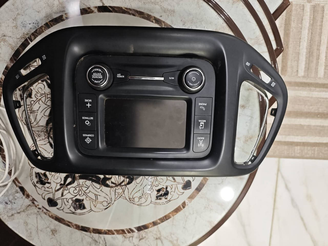 السلام عليكم شاشه جيب كومباس 2018 شغاله مكاني بغداد الحريه
***********
