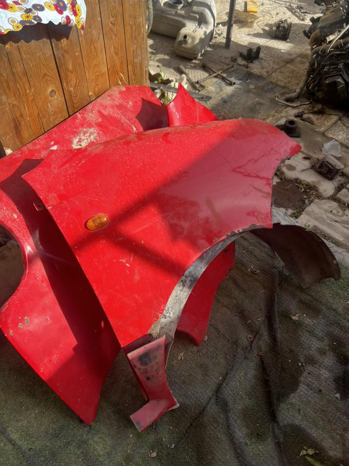 تحيه طيبه 🌹يوجد تفصيخ غراض كيو كيو خدمه توصيل توجد جميع محافضات 🚕🚌عنوان بغداد الدوره شارع ٦٠ للتصال ***********
