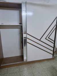 غرفه تركيه جربايه مخزن تعبانه فقط وياه ميز و مرايه وطابوريه 0770791600...